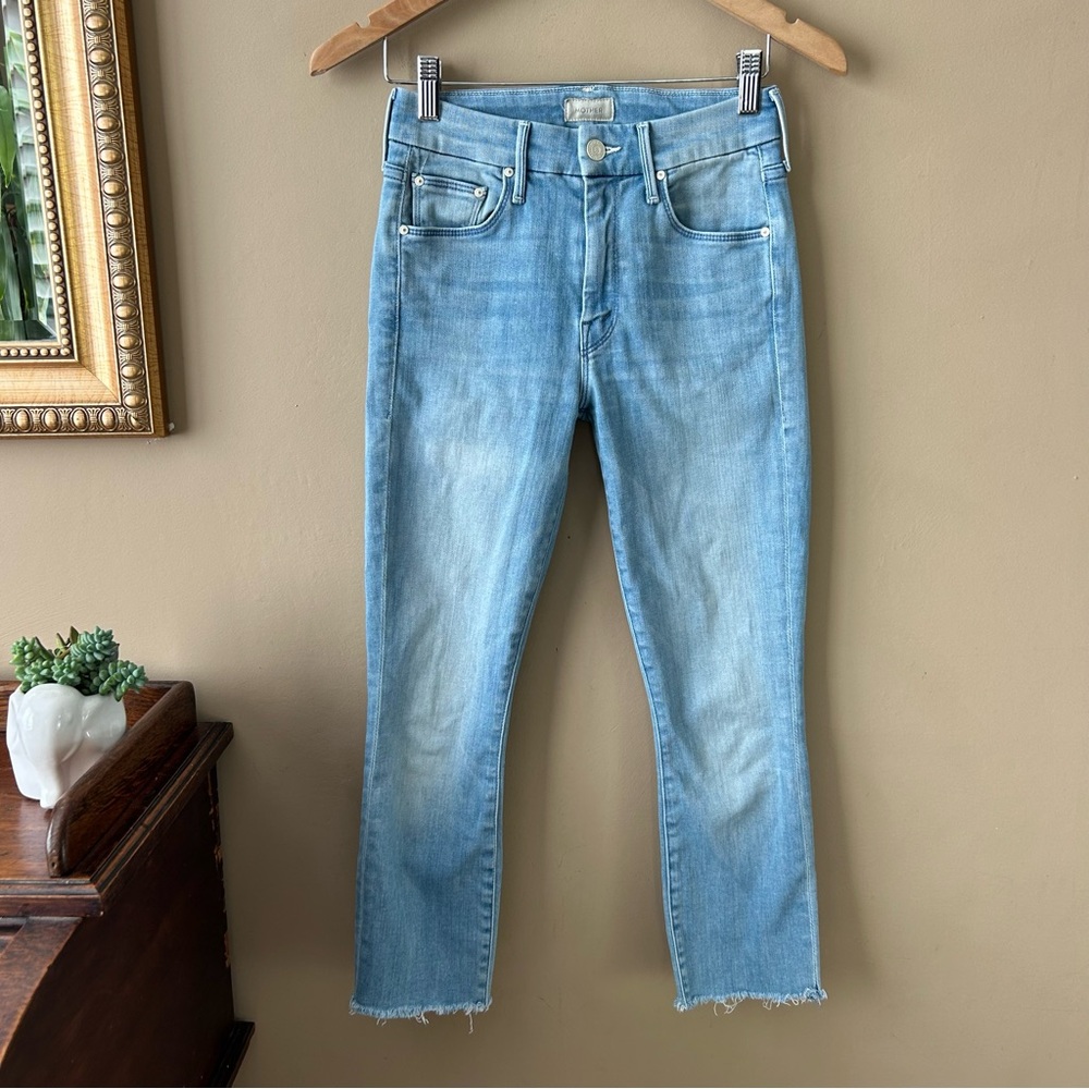 MOTHER The Looker Ankle Fray Jeans - Picture 4 of 13